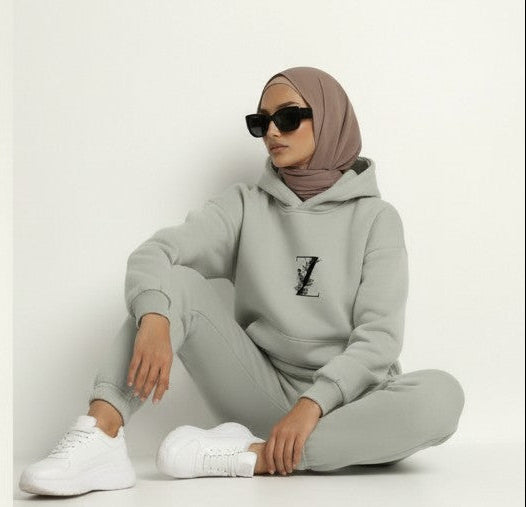 model close view on Hoodie + Joggers Zarella set 