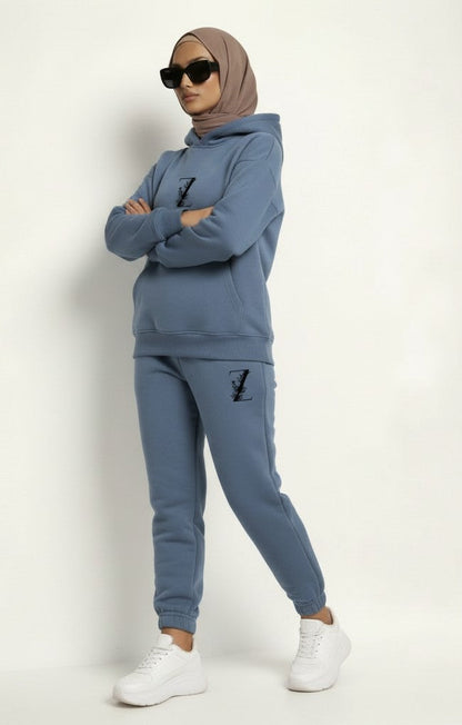 model standing side view  on  Hoodie + Joggers Zarella set 