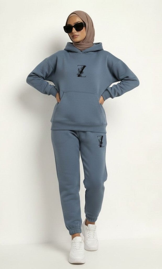 model standing view  on  Hoodie + Joggers Zarella set 